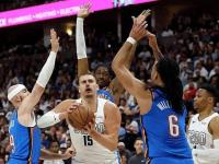 掘金险胜黄蜂，约基奇关键表现点燃全场！