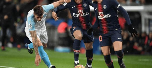 关于巴黎圣日耳曼客场战平，积分暂居榜首的信息