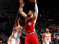 伦纳德分得分王，快船主场轻取老鹰的简单介绍