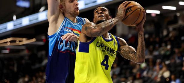 关于墨西哥职业篮球赛：强队在关键时刻稳拿胜利的信息